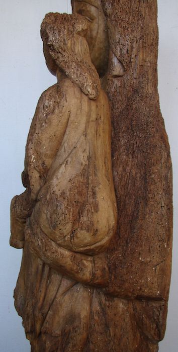 groupe sculpté : Sainte Anne, la Vierge à l'Enfant, profil gauche, vue partielle