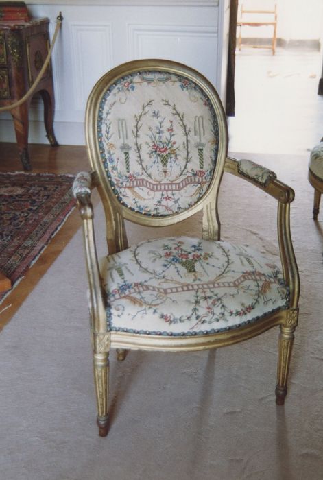 fauteuil - © Ministère de la Culture (France), Médiathèque du patrimoine et de la photographie (département de la documentation), tous droits réservés