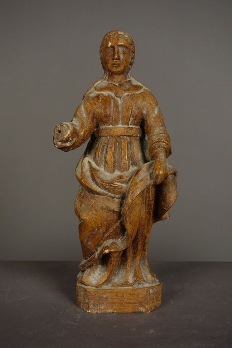 statuette : Sainte non identifiée