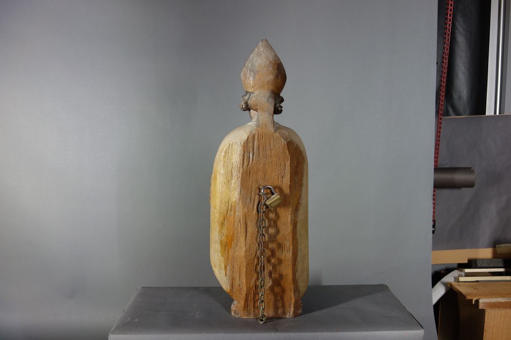 statue (statuette) : Saint Eloi, revers