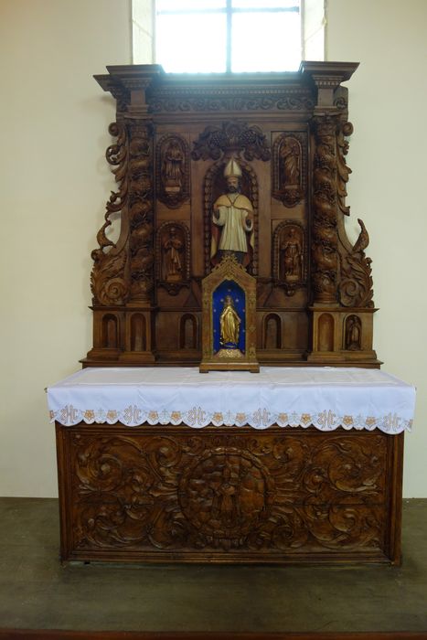 autel, retable, statue : Saint Eloi
