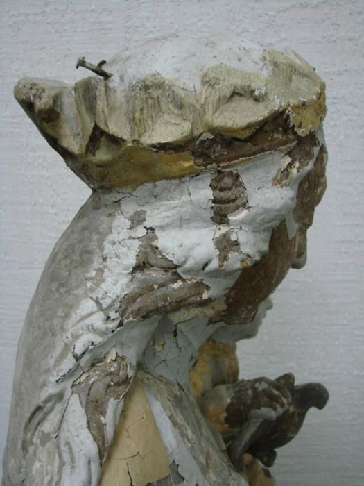 statue : Vierge à l'Enfant, détail