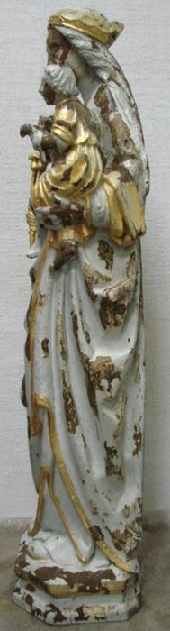 statue : Vierge à l'Enfant, profil gauche