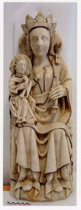 Statue : Vierge à l'Enfant