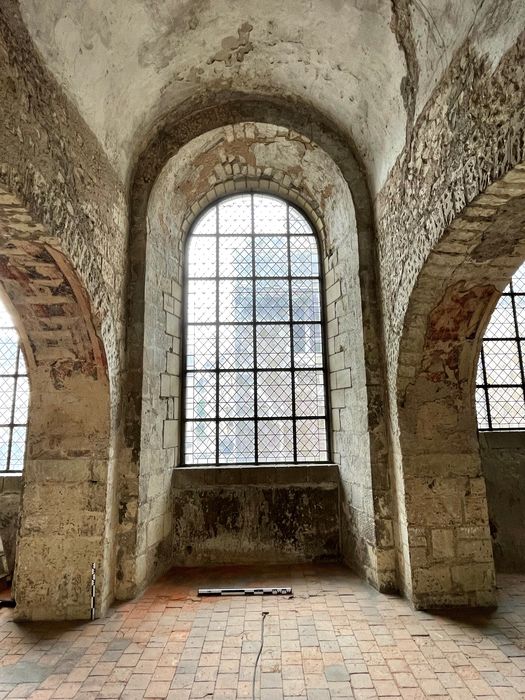 église abbatiale, tribune ouest, travée 6