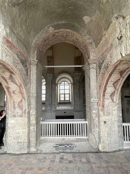 église abbatiale, tribune ouest, travée 8