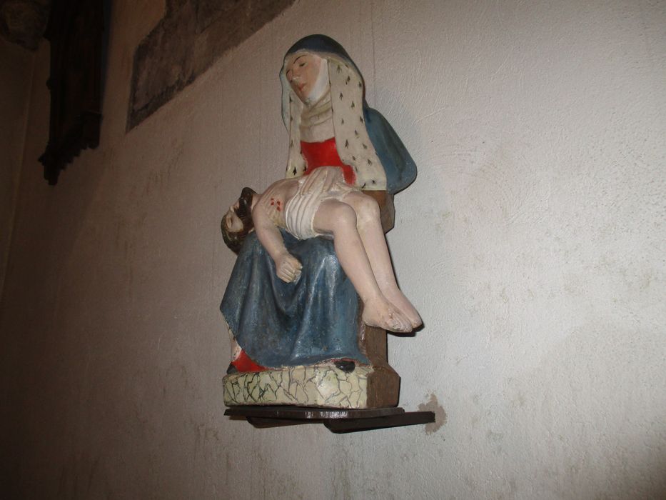 groupe sculpté : Vierge de Pitié 