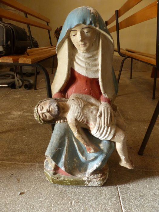 groupe sculpté : Vierge de Pitié 