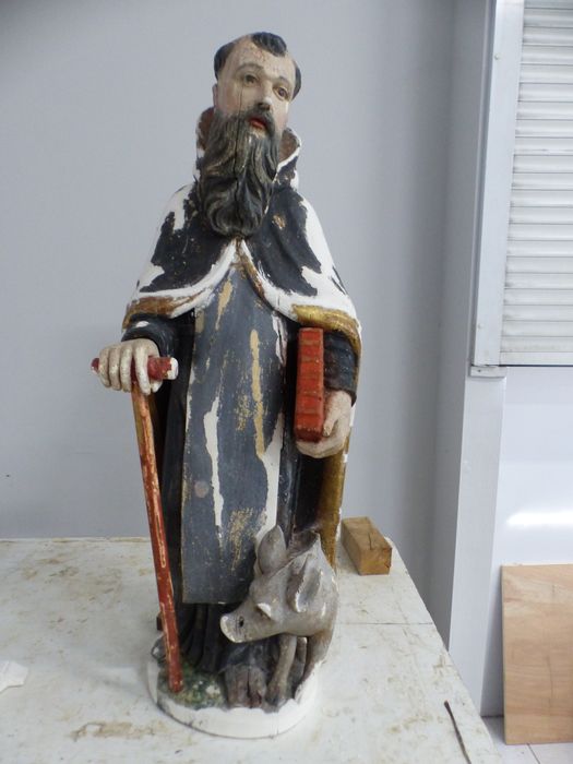 statue : Saint Antoine