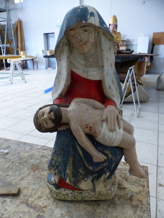 groupe sculpté : Vierge de Pitié