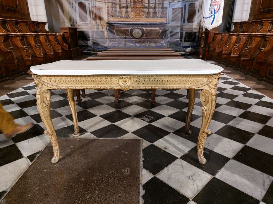 console