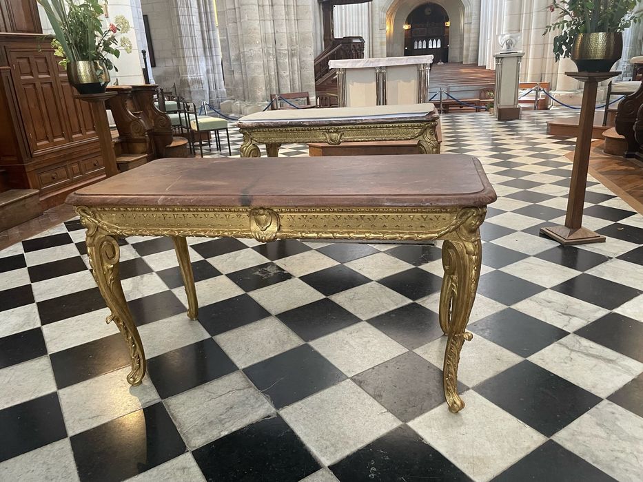 console