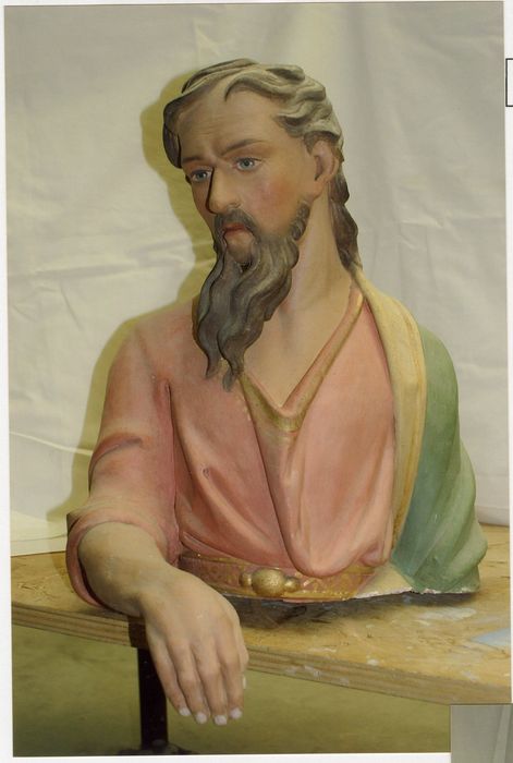 Statue : saint Paul