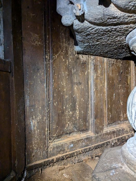fonts baptismaux, détail de la clôture