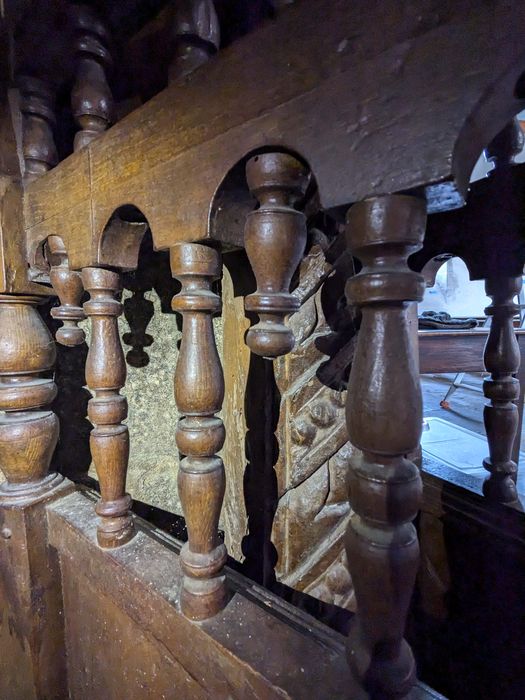 fonts baptismaux, détail de la clôture