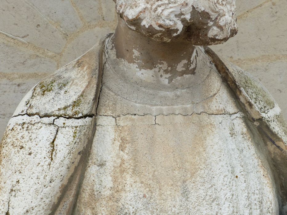 statue : Saint Pierre, détail