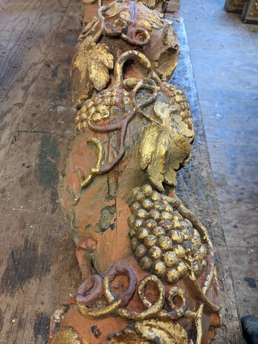 retable de l’autel de Notre-Dame de Pitié, détail d’une colonne