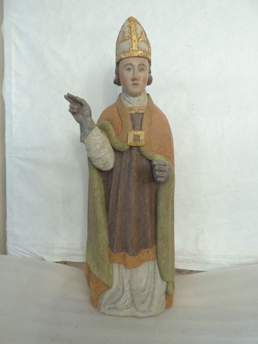 statue : Évêque mitré non identifié n°2