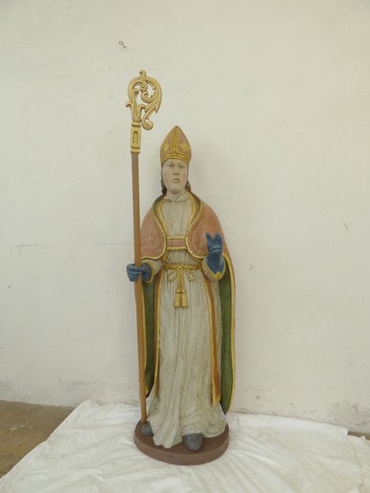statue : Saint évêque