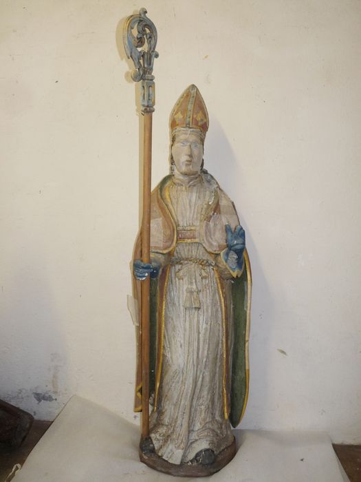 statue : Saint évêque