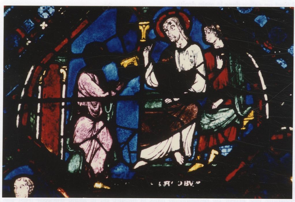 verrière n°5 (saint Jacques le Majeur), détail du panneau 19 (Philétus s’entretient avec saint Jacques)