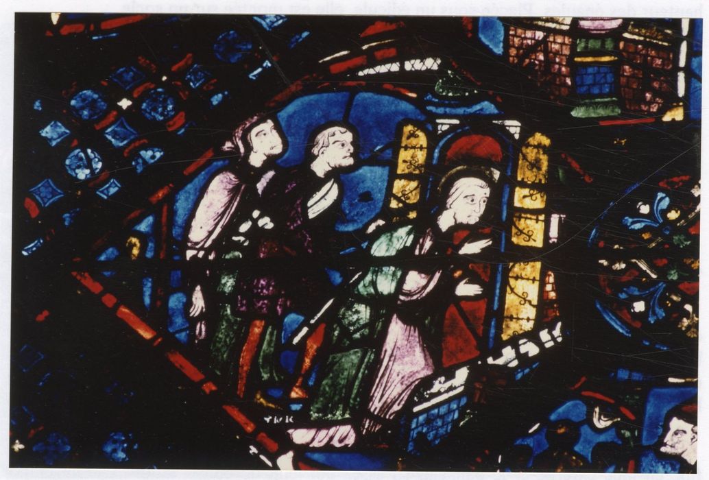 verrière n°5 (saint Jacques le Majeur), détail du panneau 56 (un bourreau suivi d’un Pharisien jette saint Jacques en prison)