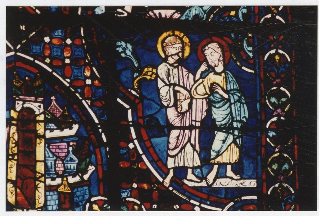 verrière n°0 (verrière des apôtres), détail du panneau 9 (deux apôtres)
