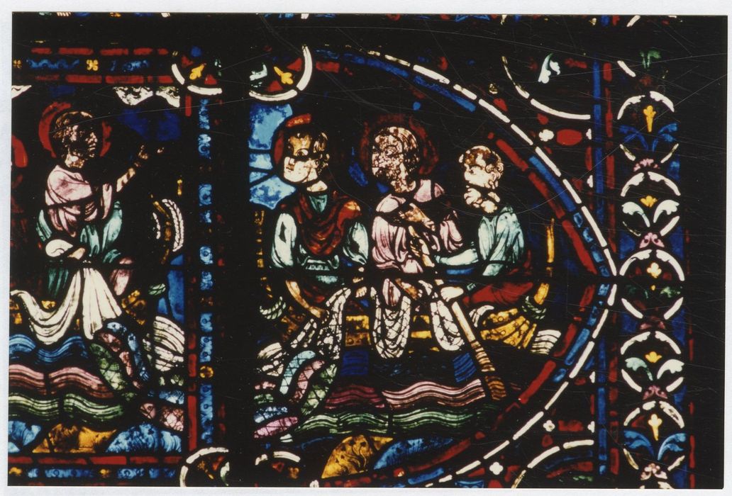 verrière n°0 (verrière des apôtres), détail du panneau 15 (Pêche miraculeuse)