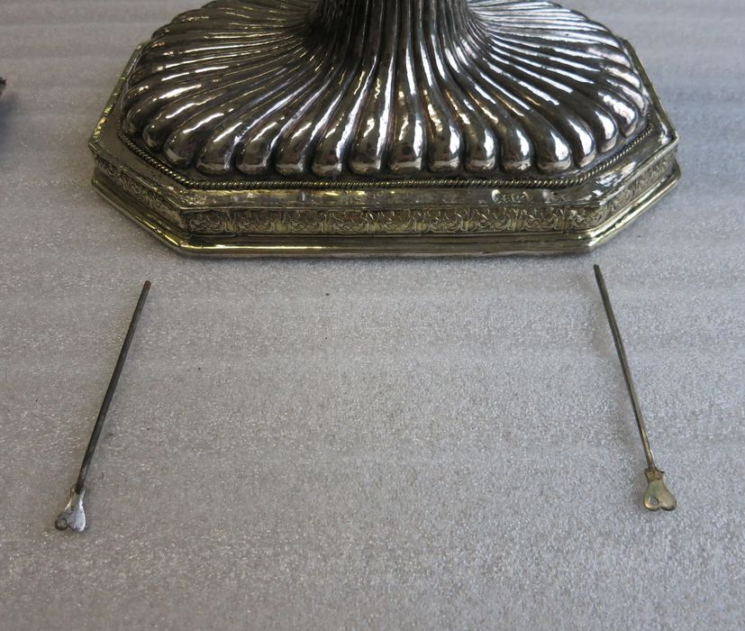 reliquaire (coffret-reliquaire), détail