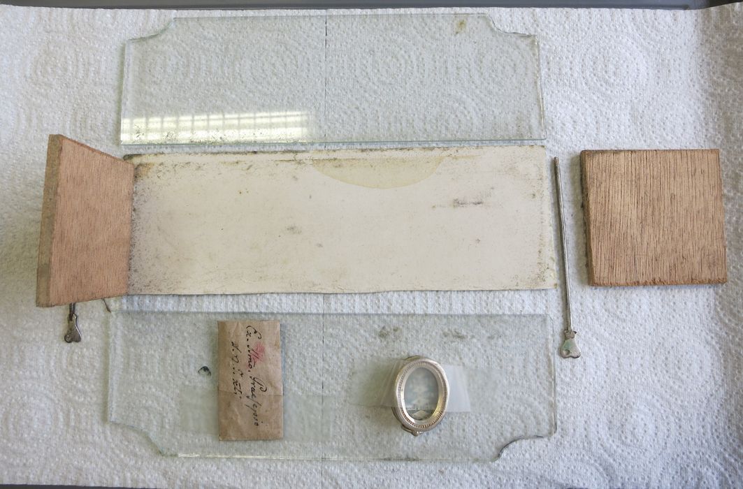 reliquaire (coffret-reliquaire), détail