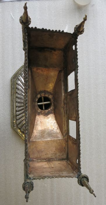 reliquaire (coffret-reliquaire), détail
