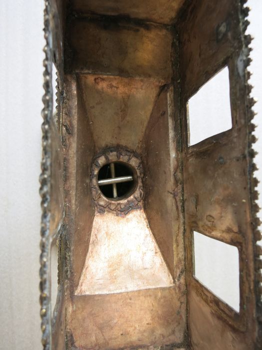 reliquaire (coffret-reliquaire), détail