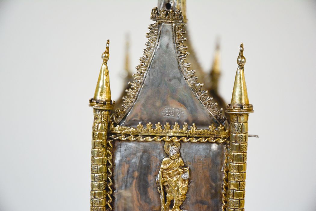 reliquaire (coffret-reliquaire), détail