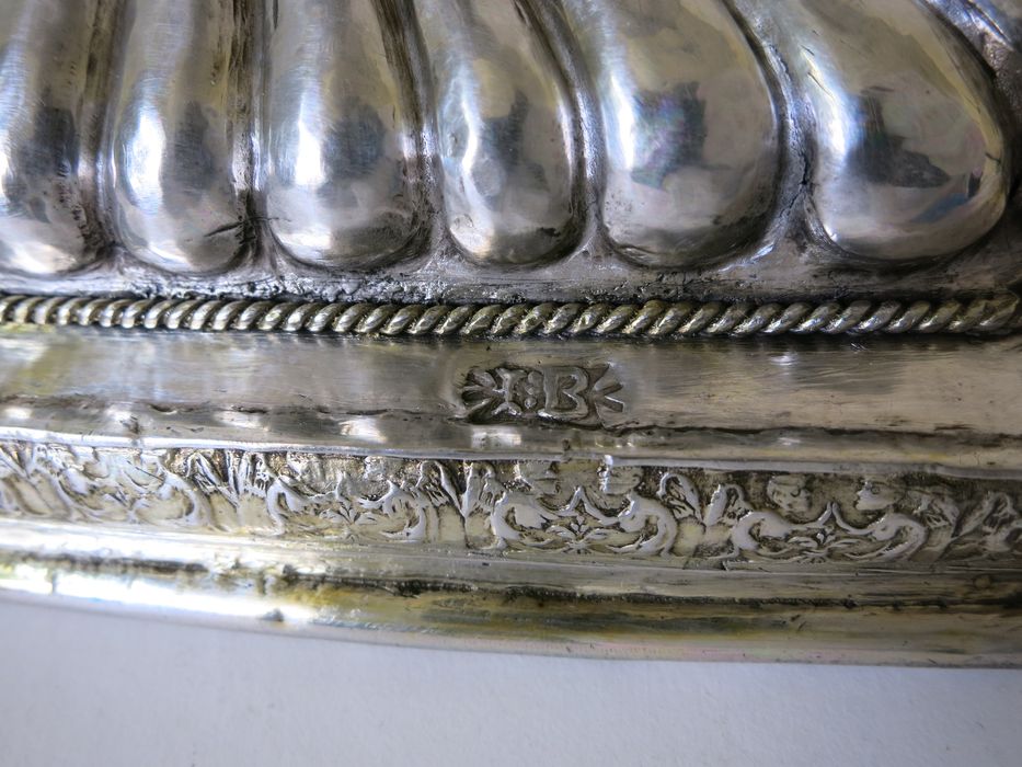 reliquaire (coffret-reliquaire), détail