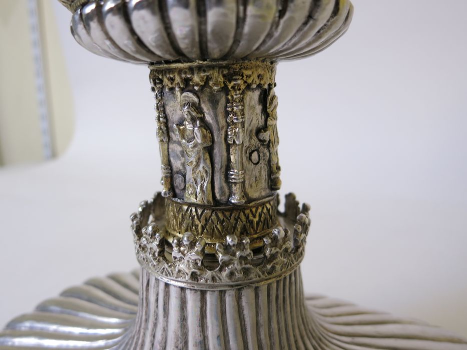 reliquaire (coffret-reliquaire), détail