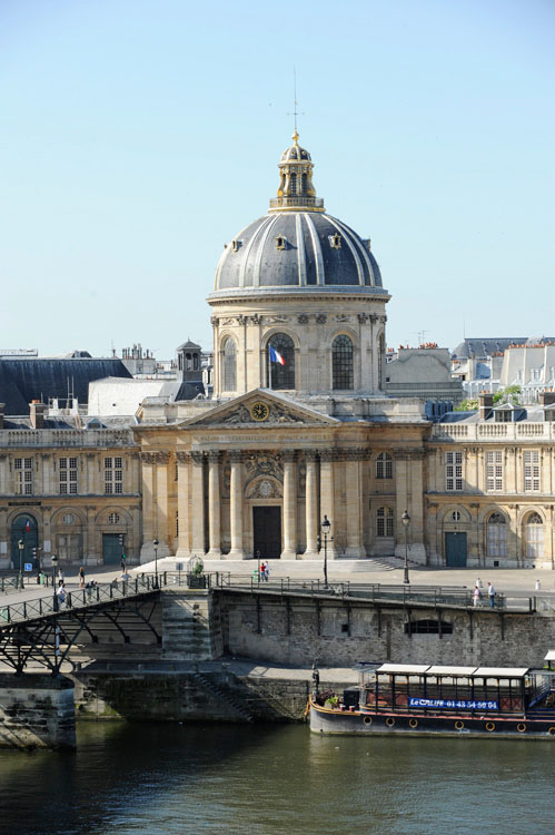 Façade nord depuis le quai François-Mitterrand