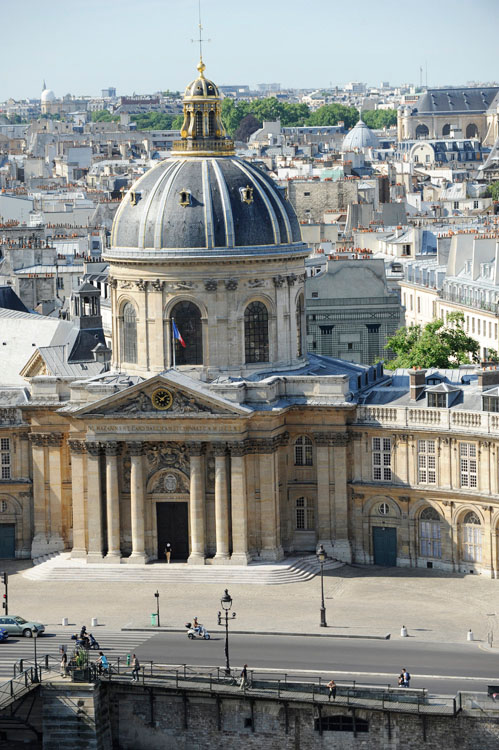 Façade nord depuis le quai François-Mitterrand