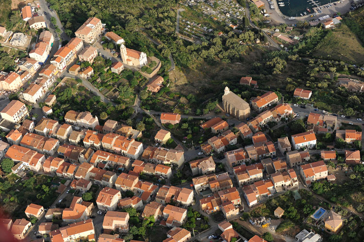 Églises depuis le nord-ouest