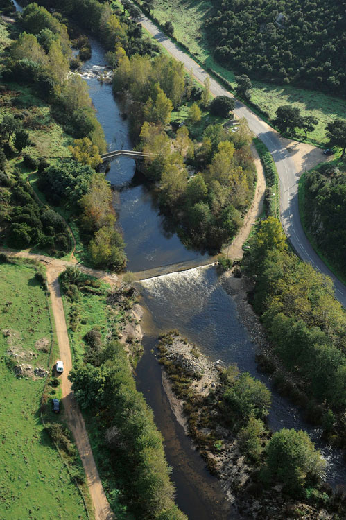 Pont génois de Spina-Cavallu depuis l'ouest