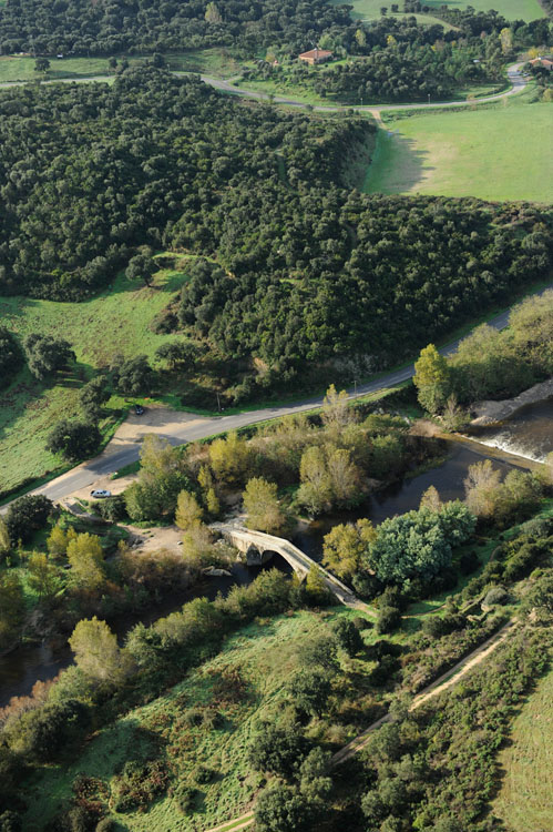 Pont génois de Spina-Cavallu depuis le nord