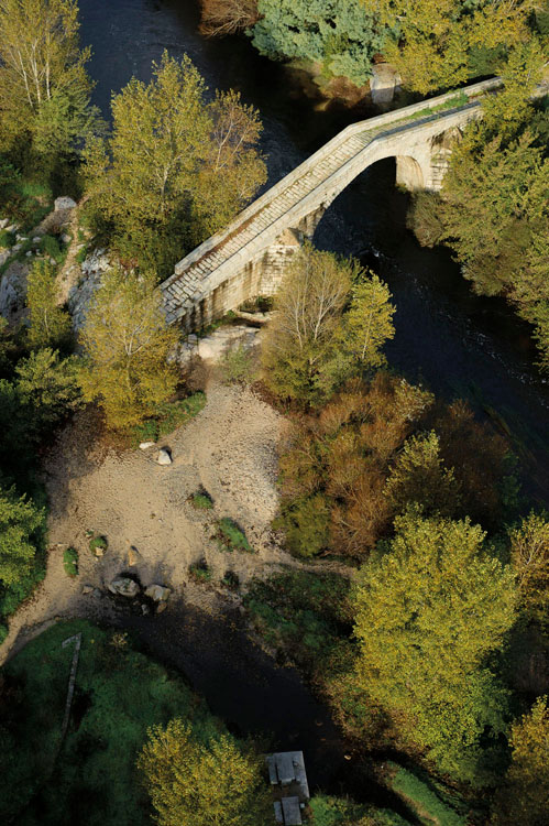 Pont génois de Spina-Cavallu depuis le sud-est