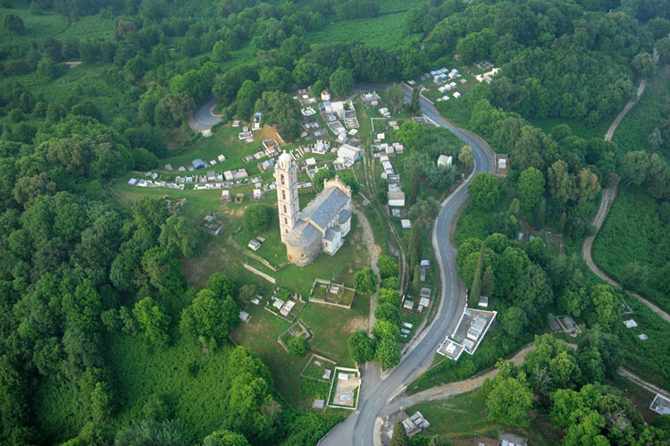 Église Saint-Nicolas depuis le sud-ouest