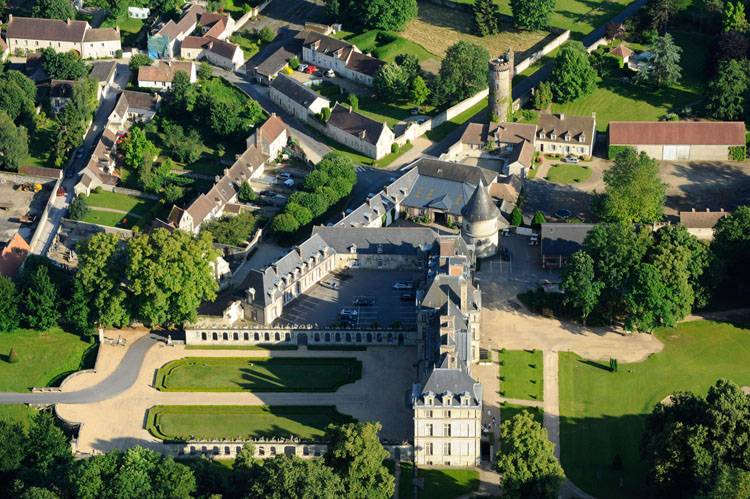 Château de Raray depuis le nord