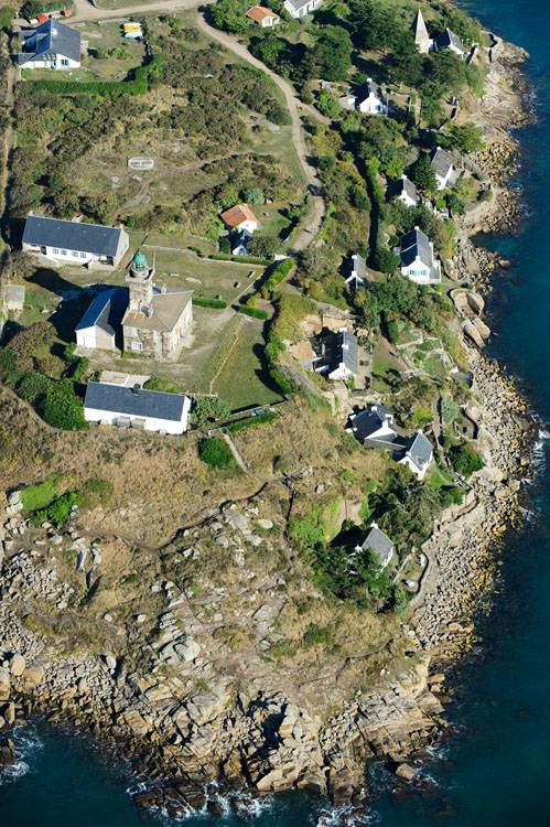 Phare de Chausey depuis le sud