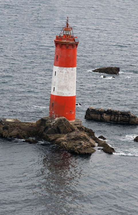 Phare des Grands-Cardinaux depuis le sud