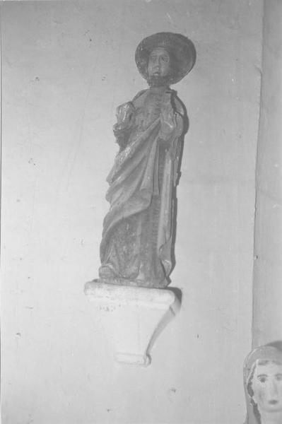 Statue : saint non identifié, vue générale