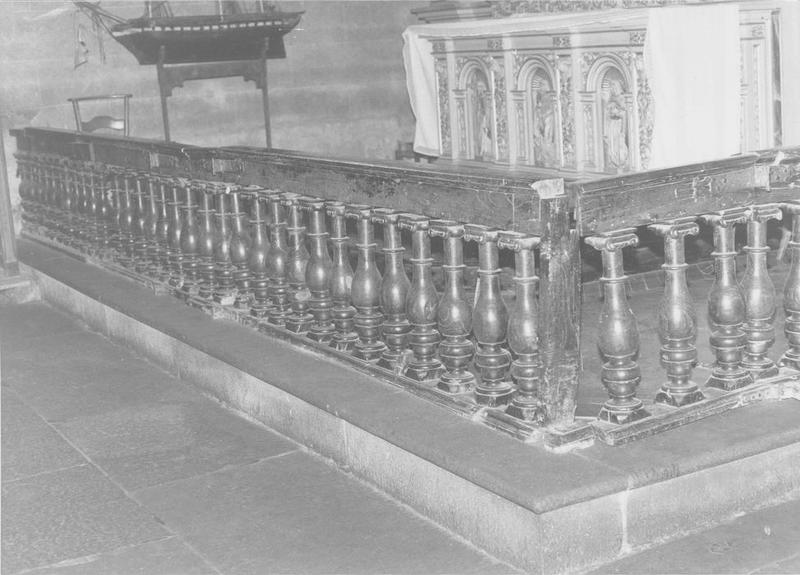 clôture de Chapelle (table de communion), vue générale - © Ministère de la Culture (France), Médiathèque du patrimoine et de la photographie (objets mobiliers), tous droits réservés