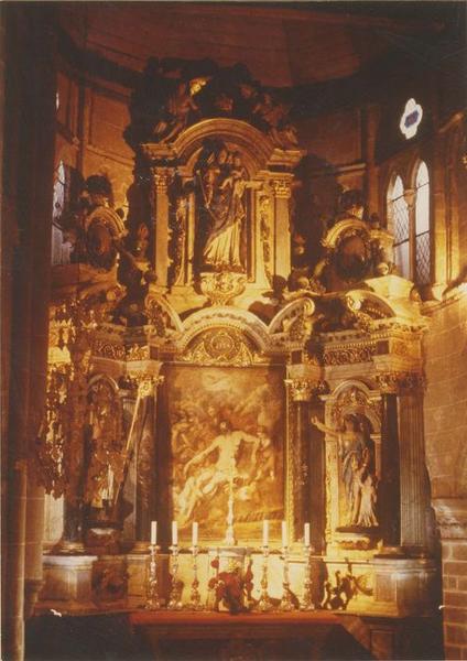 maître-autel, tabernacle, retable, 2 statues : saint évêque, ange gardien, tableau : Trinité (la), vue générale - © Ministère de la Culture (France), Médiathèque du patrimoine et de la photographie (objets mobiliers), tous droits réservés