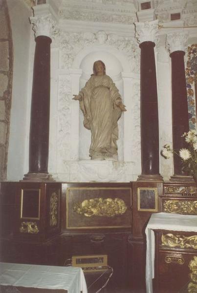 statue du maître-autel : Vierge (la), vue générale