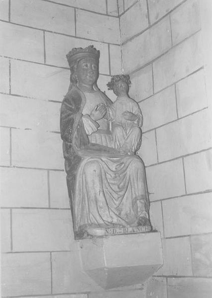 statue dite Notre-Dame-Blanche : Vierge à l'enfant, vue générale - © Ministère de la Culture (France), Médiathèque du patrimoine et de la photographie (objets mobiliers), tous droits réservés